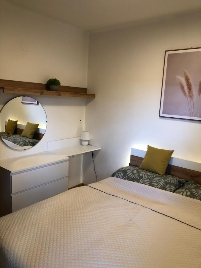 Apartment, Sun Terrace, Privat Parking Besztercebánya Kültér fotó